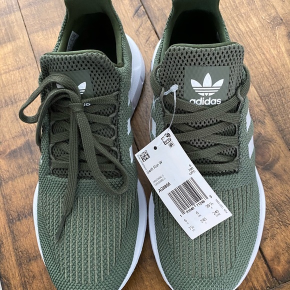 swift run base green